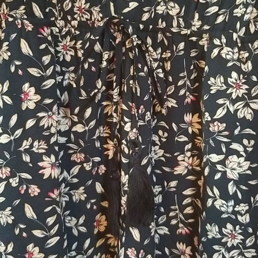 Romper - Picture 3 of 8